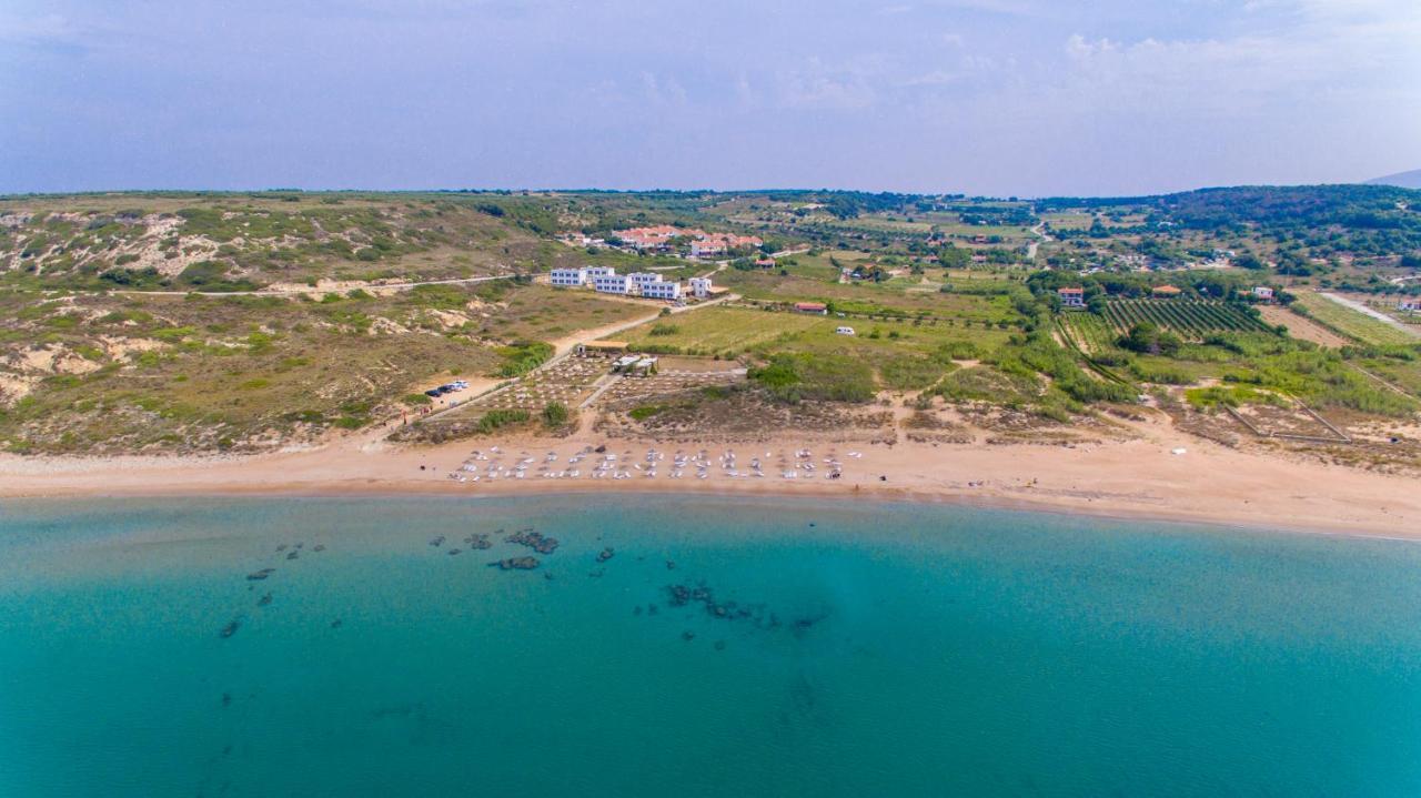 בוזקאדה Sukha Inn Hotel & Beach מראה חיצוני תמונה