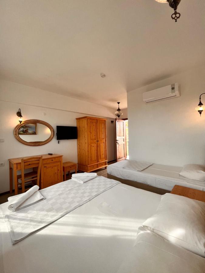 בוזקאדה Sukha Inn Hotel & Beach מראה חיצוני תמונה