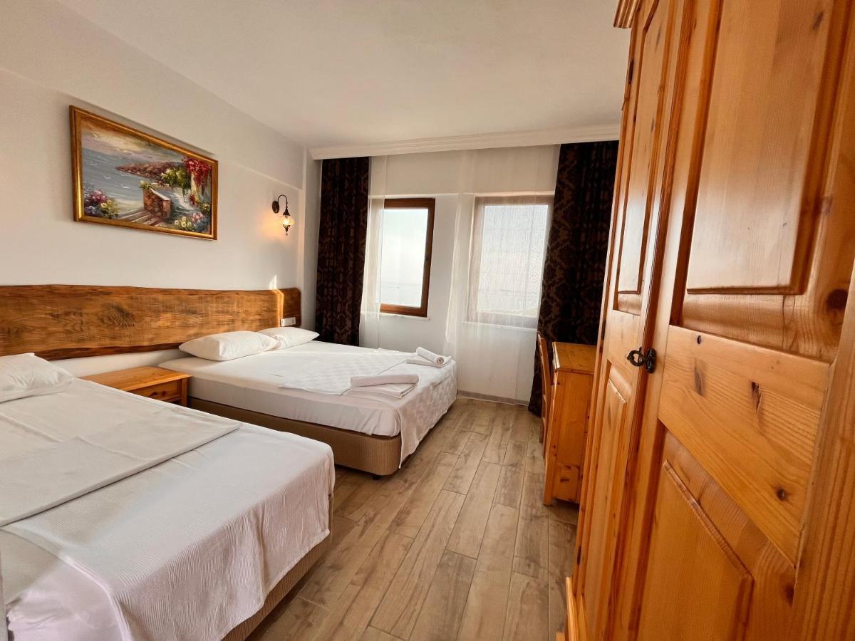בוזקאדה Sukha Inn Hotel & Beach מראה חיצוני תמונה